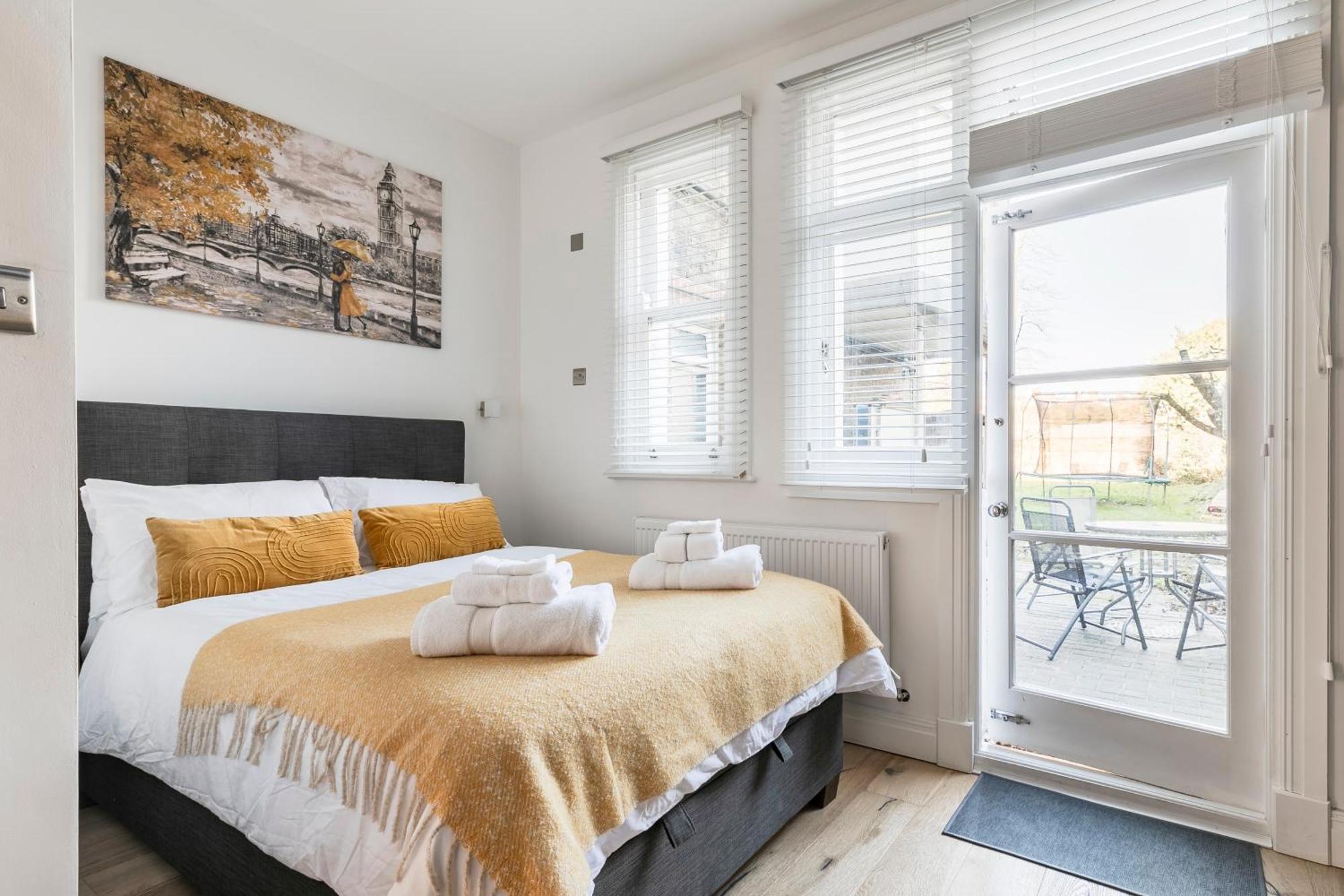 Apartment Modern Aptmt, 2 Stops To Central London, Smart Lock, Netflix Ealing