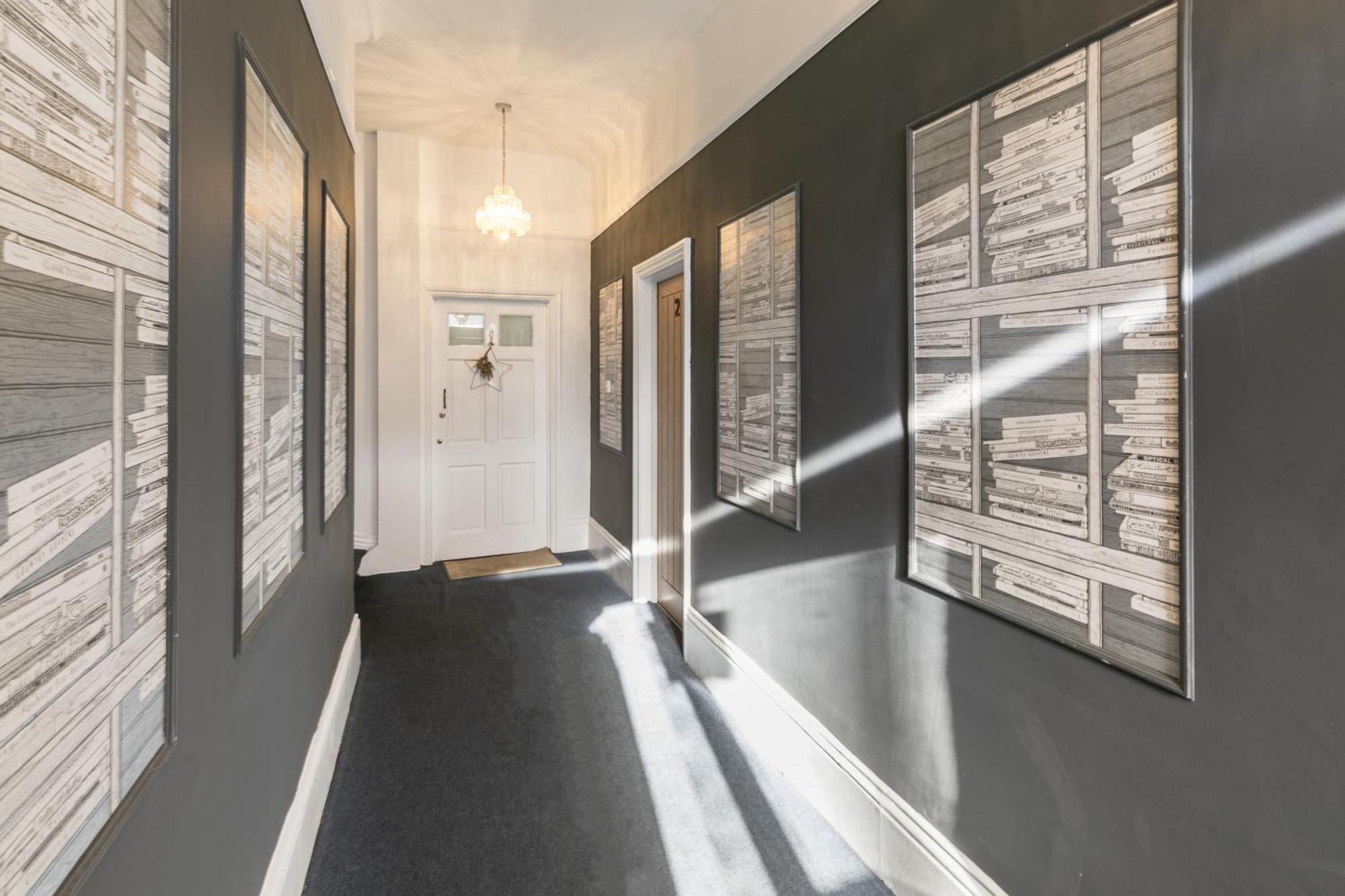 Apartment Modern Aptmt, 2 Stops To Central London, Smart Lock, Netflix *